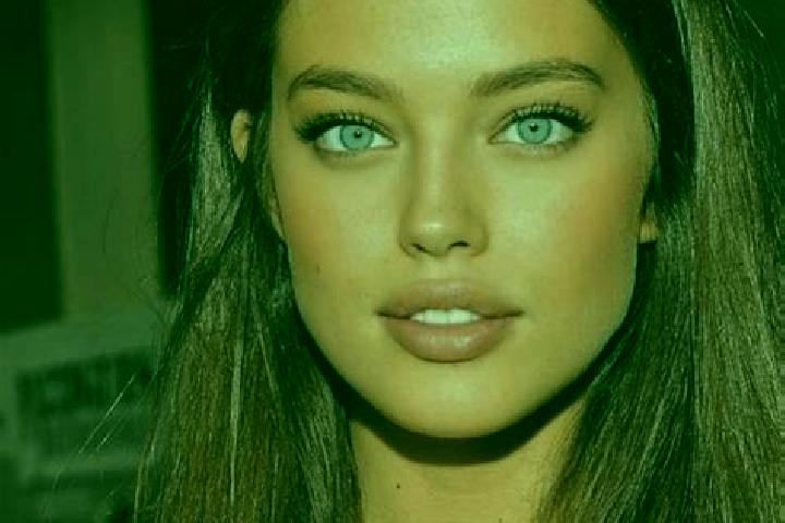 Aurora, 30, a chestnut grey-eyed caucasian companion based in Kahen-Zagna. Offering A-Level, Travel Companion, Tantra, Girlfriend Experience, Overnight. Avai...