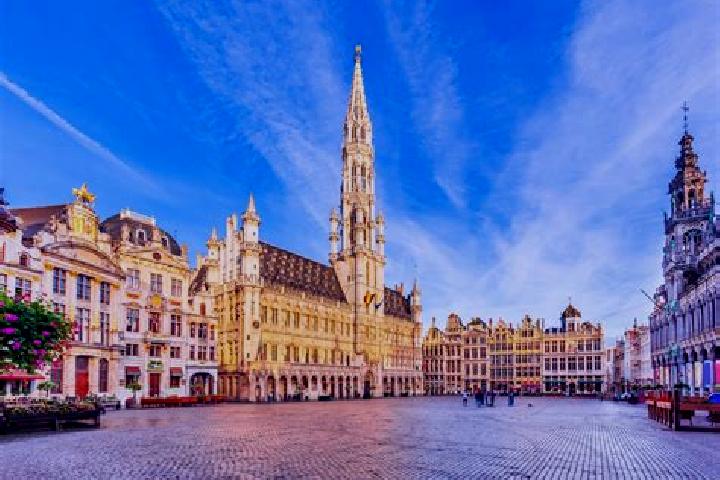 Aurora, 30 — Escort in Brux, France