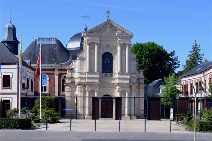 Aurora, 30 — Escort in Lisieux, France