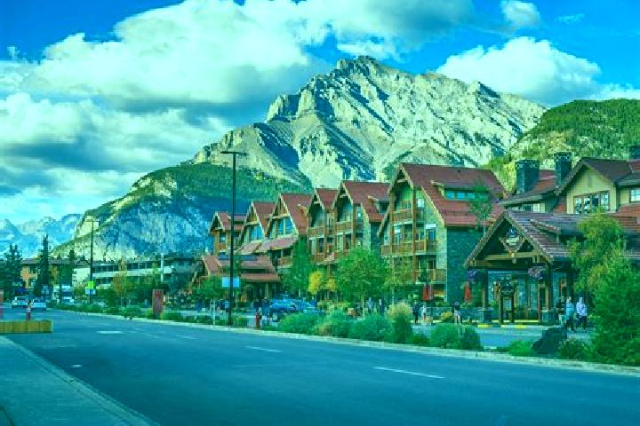Aurora, 30 — Escort in Little Mountain, Canada