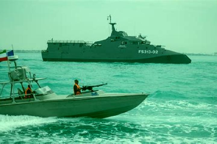 Aurora, 30 — Escort in Mergasur, Iraq