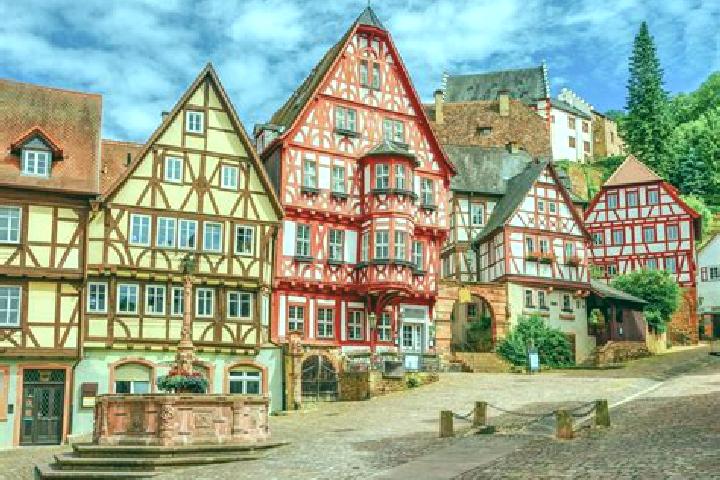 Aurora, 30 — Escort in Neuffen, Germany