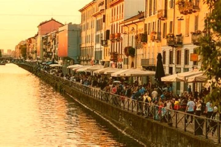 Aurora, 30 — Escort in San Zeno Naviglio, Italy