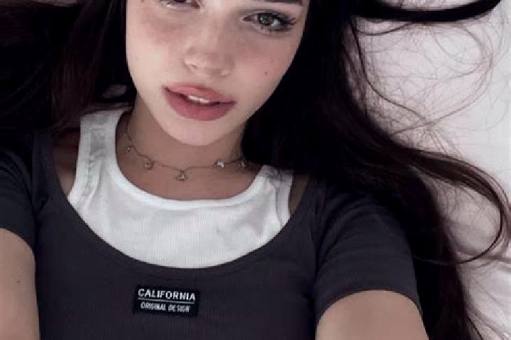 Aurora, 31, a brunette brown-eyed european companion based in Dhemaji. Offering GFE, Party Girl, CIM. Available for incall and outcall, overnight bookings av...