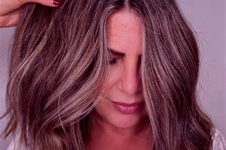 Aurora, 31, a dark blonde grey-eyed mixed companion based in Az Ziyarah. Offering Erotic Massage, Striptease, Dinner Date, Party Girl, Prostate Massage. Avai...