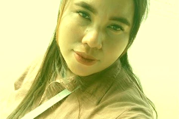Aurora, 31 — Escort in Leuwidamar, Indonesia