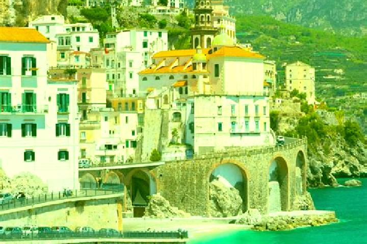 Aurora, 31 — Escort in Padivarma, Italy