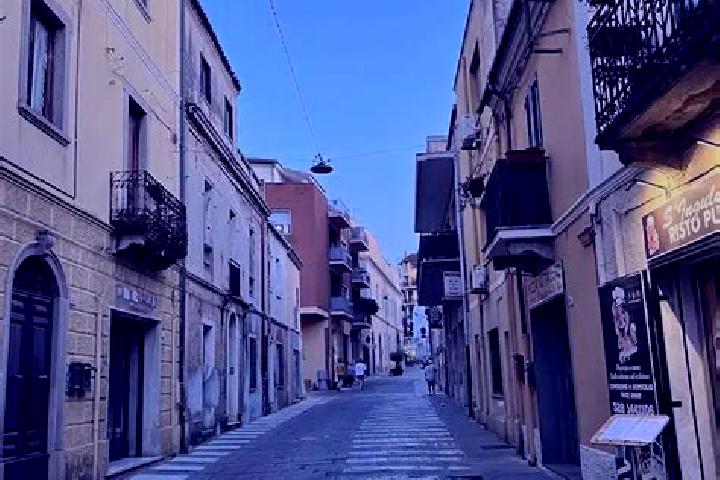 Aurora, 31 — Escort in Pittulongu, Italy