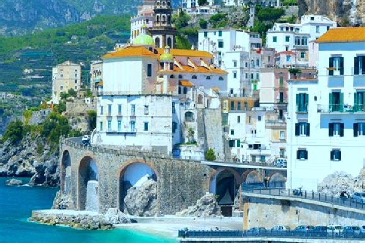 Aurora, 31 — Escort in Pizzoletta, Italy