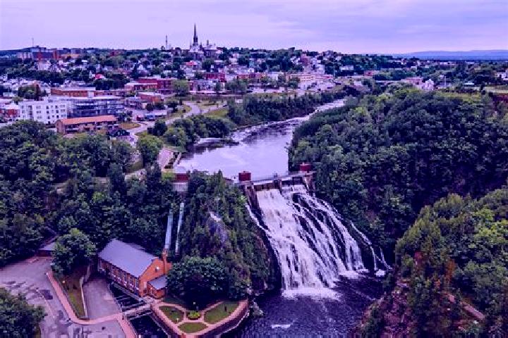 Aurora, 31 — Escort in Riviere-Bleue, Canada