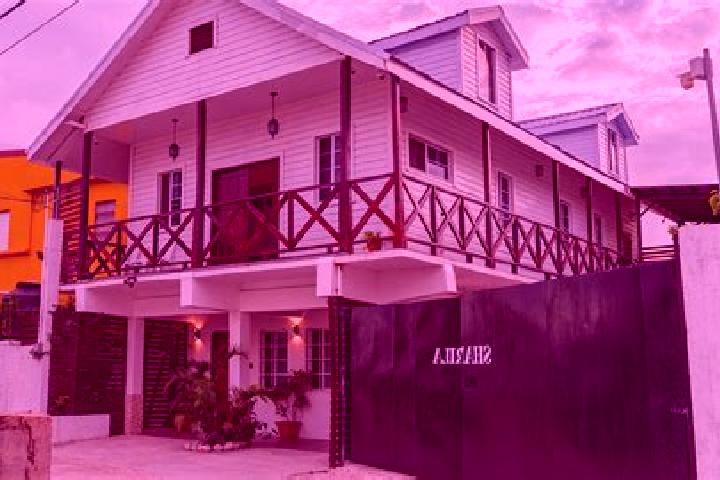 Aurora, 31 — Escort in Sarawina, Belize