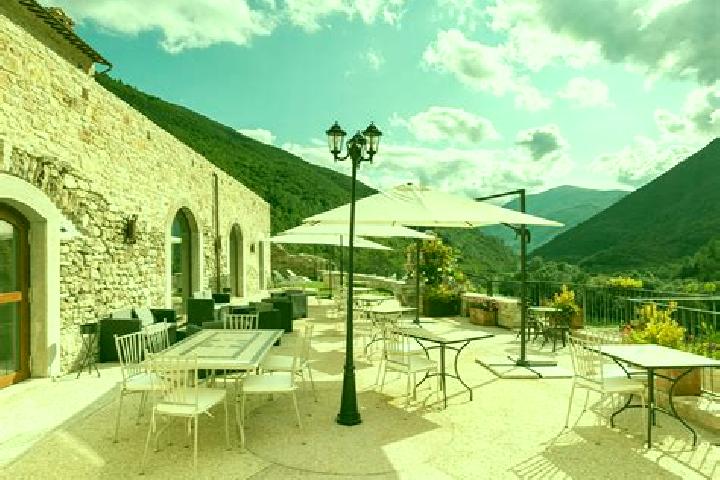 Aurora, 31 — Escort in Scheggino, Italy