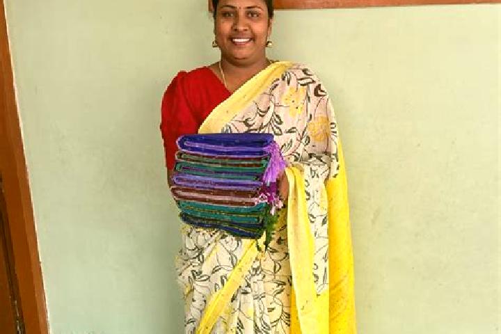 Aurora, 31 — Escort in Sirumugai, India