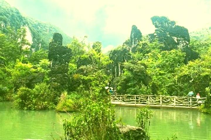 Aurora, 31 — Escort in Tianxing, China