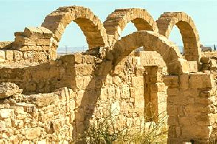 Aurora, 31 — Escort in Umm ar Rasas, Jordan