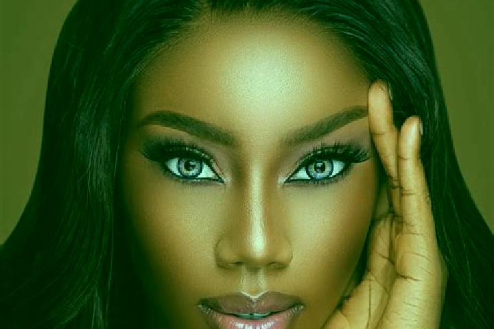 Aurora, 32, a black blue-eyed ebony companion based in Santa Maria Cortijo. Offering Domination, 69, Couples. Available for incall and outcall, day and eveni...
