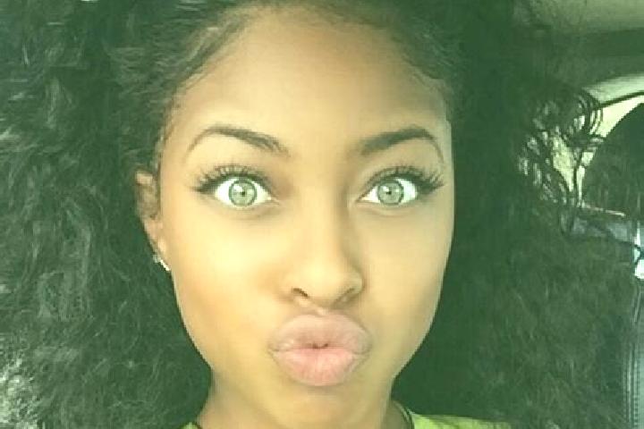 Aurora, 32, a black green-eyed ebony companion based in Zhaogong. Offering Party Girl, Prostate Massage, Couples. Available for incall and outcall, overnight...