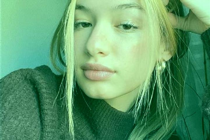 Aurora, 32, a blonde brown-eyed caucasian companion based in Merinos. Offering Girlfriend Experience, CIM. Available for incall and outcall, overnight bookin...
