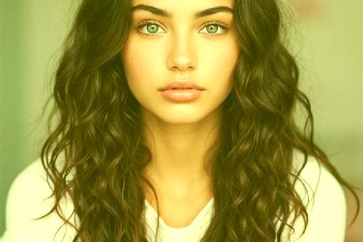 Aurora, 32, a brunette hazel-eyed mediterranean companion based in Margau. Offering Couples, Deep French Kissing, CIM, Erotic Massage. Available for incall a...