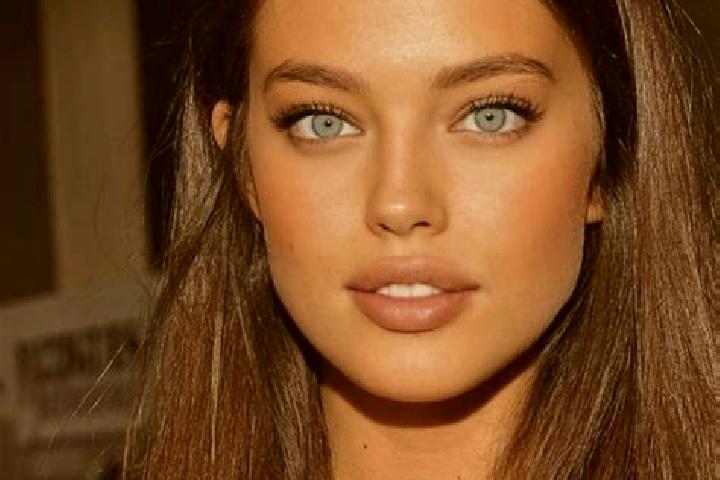 Aurora, 32, a chestnut green-eyed caucasian companion based in Sindia. Offering Erotic Massage, Girlfriend Experience, Deep French Kissing, Dinner Date, Over...