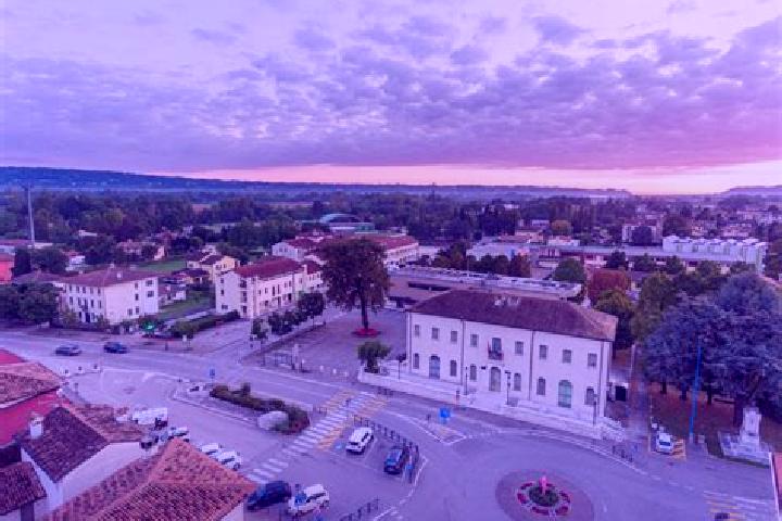 Aurora, 32 — Escort in Agnadello, Italy