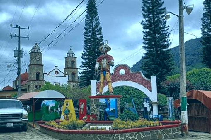 Aurora, 32 — Escort in Calnali, Mexico