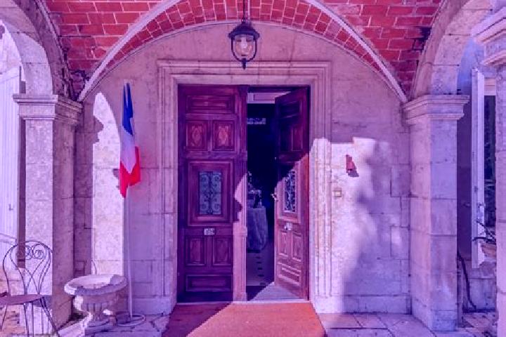 Aurora, 32 — Escort in Foussignac, France