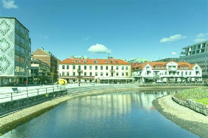 Aurora, 32 — Escort in Lochovice, Czech Republic