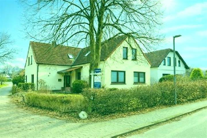 Aurora, 32 — Escort in Schwanewede, Germany