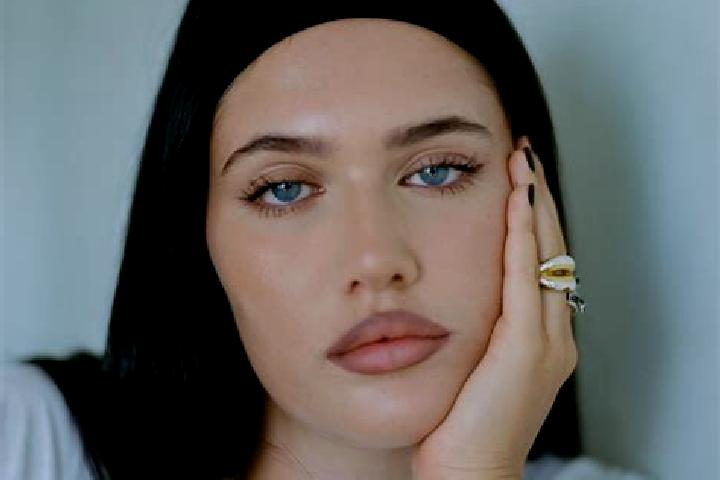Aurora, 32 — Escort in Sienno, Poland
