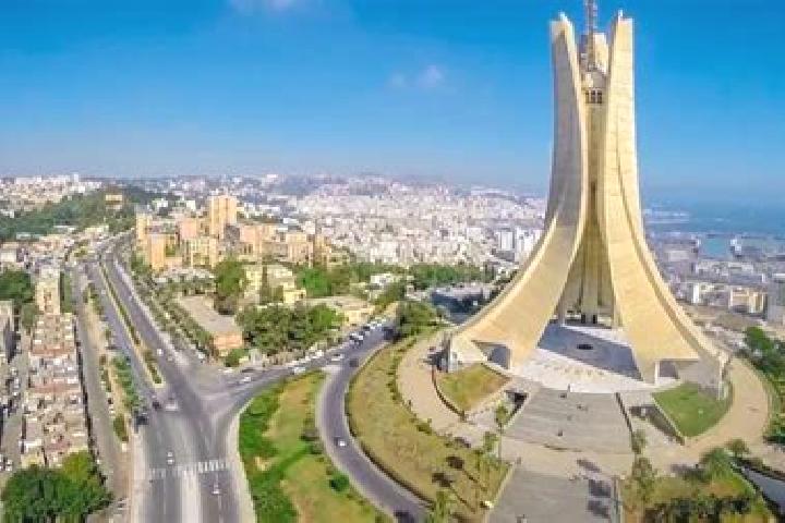 Aurora, 32 — Escort in Tadmait, Algeria