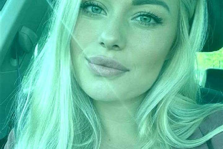 Aurora, 33, a blonde hazel-eyed caribbean companion based in Granges-sur-Vologne. Offering GFE, Deep French Kissing, OWO, Couples, Girlfriend Experience. Ava...