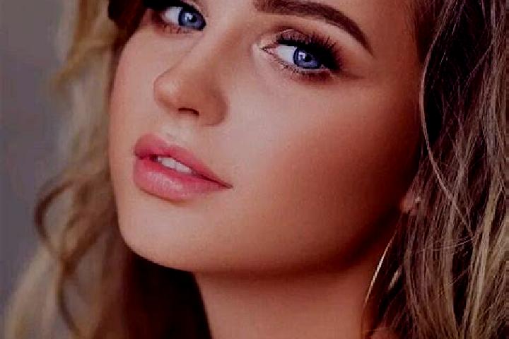 Aurora, 33, a dark blonde blue-eyed indian companion based in Tupkhana Pt I. Offering Deep French Kissing, OWO, GFE. Available for incall and outcall, overni...