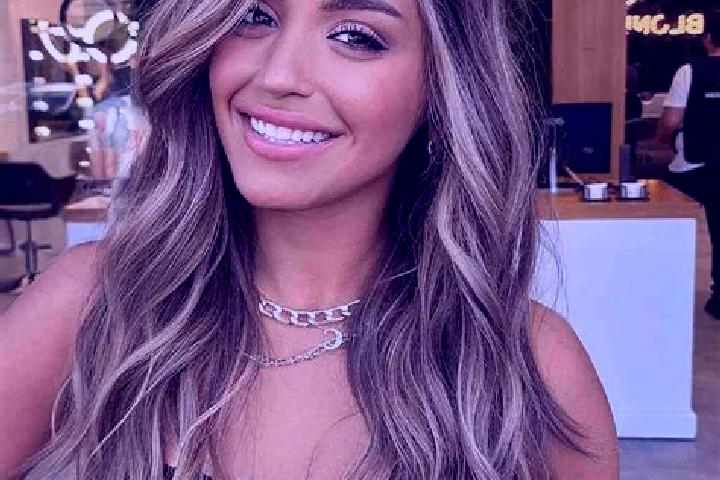 Aurora, 33, a dark blonde brown-eyed slavic companion based in Zee Kone. Offering Fetish, Roleplay. Available for incall and outcall, day and evening dates.