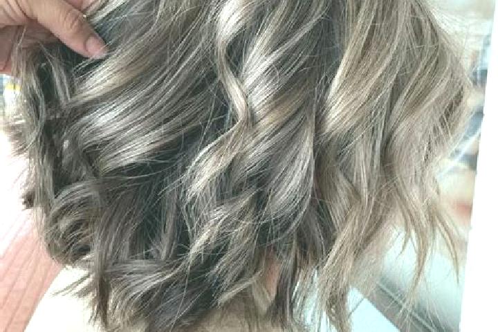 Aurora, 33, a dark blonde grey-eyed mediterranean companion based in Otoka. Offering OWO, A-Level, Domination. Available for incall and outcall, overnight bo...