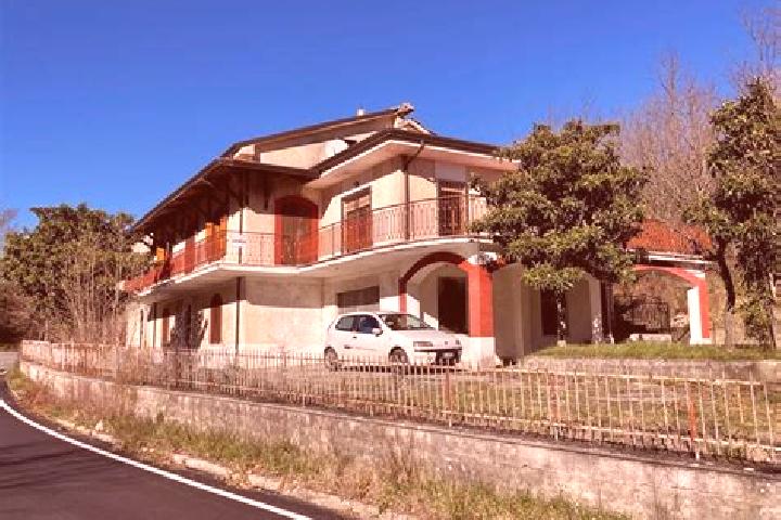 Aurora, 33 — Escort in Balsorano, Italy