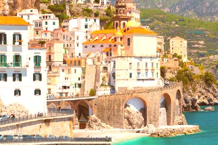 Aurora, 33 — Escort in Gambugliano, Italy