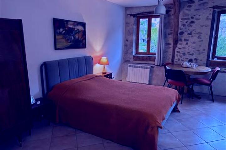 Aurora, 33 — Escort in Laroquebrou, France