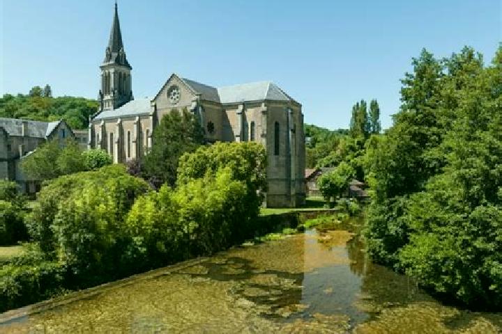 Aurora, 33 — Escort in Le Bugue, France