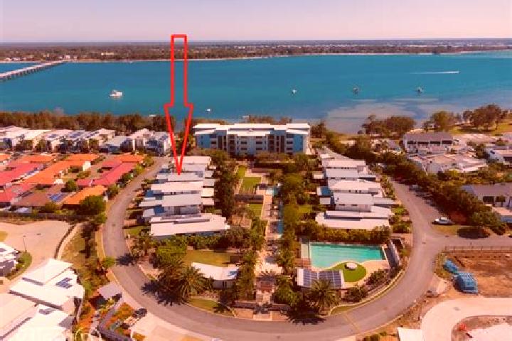 Aurora, 33 — Escort in Sandstone Point, Australia