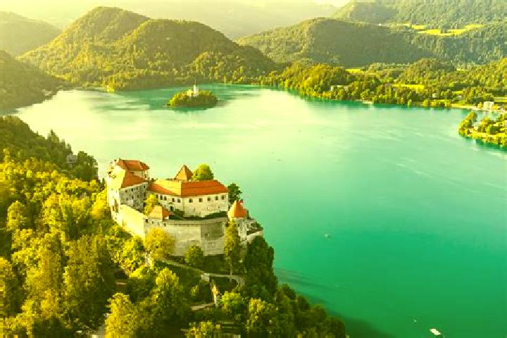 Aurora, 33 — Escort in Senovo, Slovenia