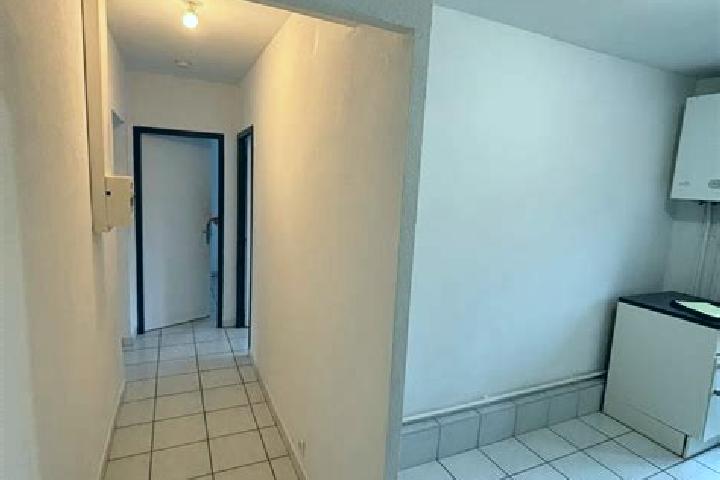 Aurora, 33 — Escort in Vandoncourt, France