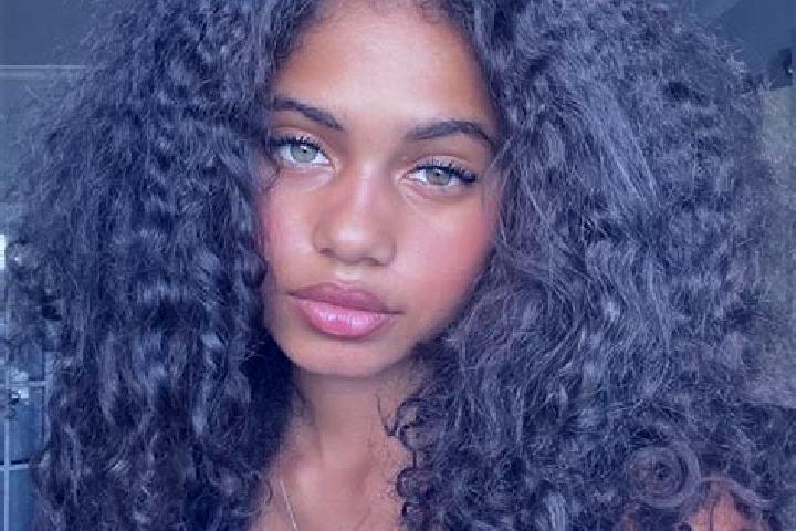 Aurora, 34, a black grey-eyed ebony companion based in Berthelming. Offering GFE, Striptease, Girlfriend Experience, Travel Companion, OWO. Available for inc...