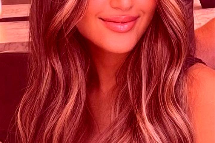 Aurora, 34, a dark blonde brown-eyed caucasian companion based in Posusje. Offering Girlfriend Experience, A-Level, CIM, Party Girl. Available for incall and...
