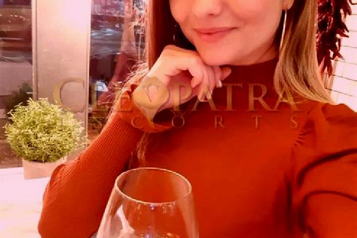 Aurora, 34, a red dark-eyed mediterranean companion based in Acri. Offering 69, GFE, Striptease, Overnight. Available for incall and outcall, day and evening...