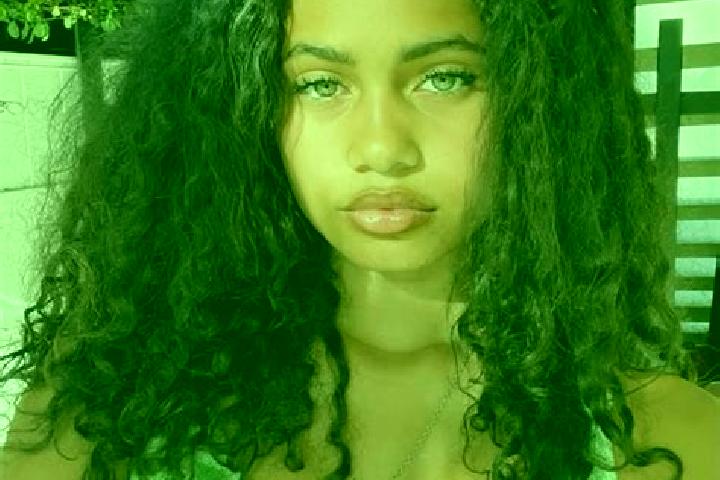 Aurora, 34, a red green-eyed mixed companion based in Unterretzbach. Offering Deep French Kissing, Domination, Fetish, CIM. Available for incall and outcall,...