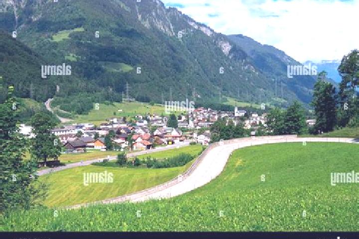 Aurora, 34 — Escort in Linthal, Switzerland