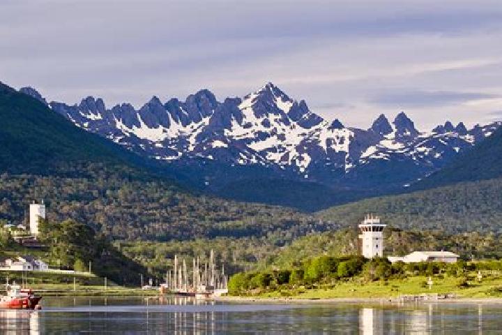 Aurora, 34 — Escort in Puerto Williams, Chile