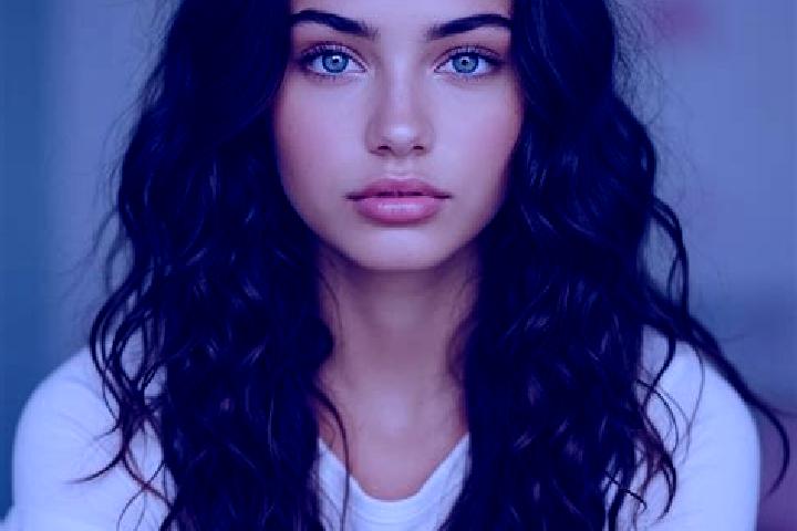 Aurora, 35, a auburn amber-eyed mediterranean companion based in Tripoli. Offering Deep French Kissing, Massage, Prostate Massage, Roleplay. Available for in...