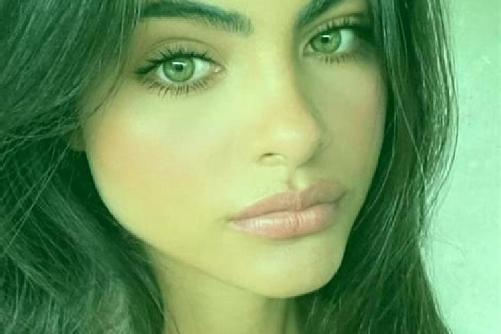 Aurora, 35, a black hazel-eyed caucasian companion based in Trivignano Udinese. Offering Domination, 69, Prostate Massage. Available for incall and outcall, ...